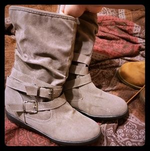 Cute grey boots